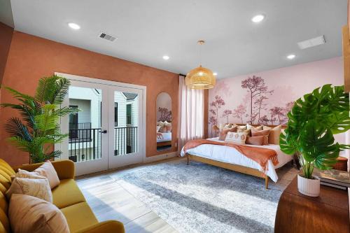Greater Heights House | Houston Heights Boho Getaway Near Downtown
