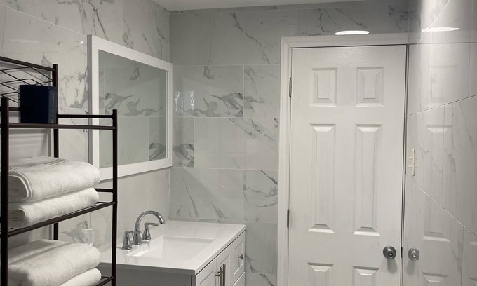 Southeast Houston Apartment | Family-Friendly Stay at Houston’s Blue Casita Retreat