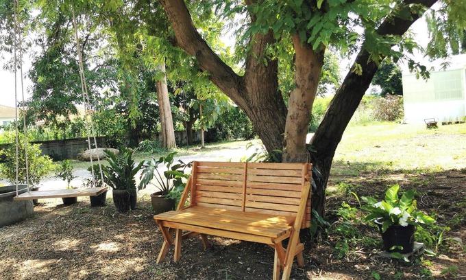 Kanchanaburi Ski Chalet | How Hide Homestay In Town 2km To River Kwai Bridge