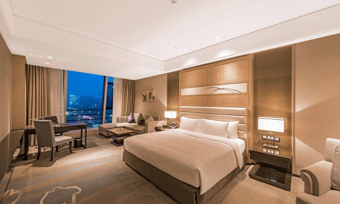 Wuhou Hotel | Discover Howard Johnson Hi-tech Plaza Chengdu - 4-Star Comfort