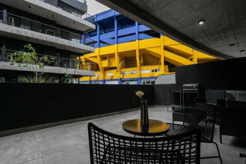 La Boca Hotel | Experience UNDICI Republica de la Boca: Pet-Friendly Retreat