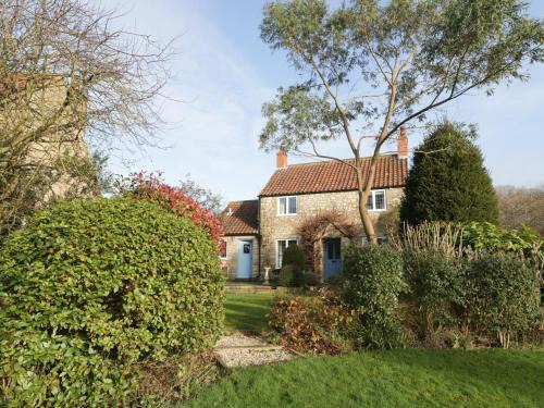 Kirkbymoorside House | Charming Howe Green Cottage: 4-Star Family-Friendly Retreat