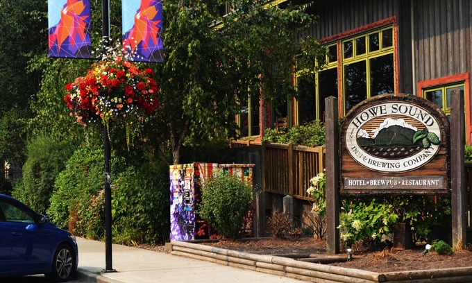 Downtown Squamish Hotel | Discover Howe Sound Inn & Brewing: Relax with Spa and Dining