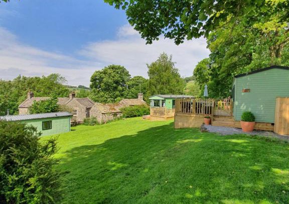 Barden Cabin | Pet-Friendly Escape at Howgill Farm Bolton Abbey