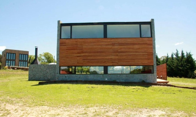 Sierra de la Ventana Ski Chalet | Family-Friendly Hoyo 6 Rincón del Golf with Pool Access