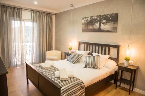 Canillas de Albaida Hotel | Oceanfront Retreat at Hr Mirador with Pool & Pet-Friendly