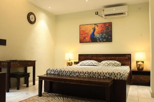 Bullawala Apartment | Hridanchal - Luxe Hill Studio