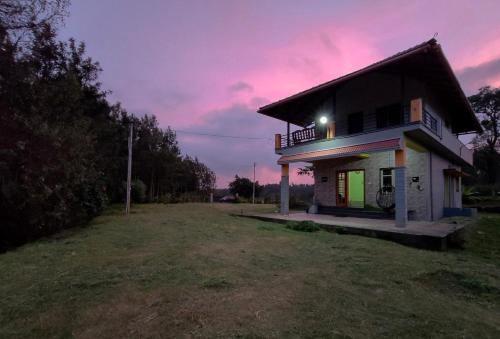 Vastare House | Exceptional Hridmaya Homestay: Pet & Child Friendly Retreat
