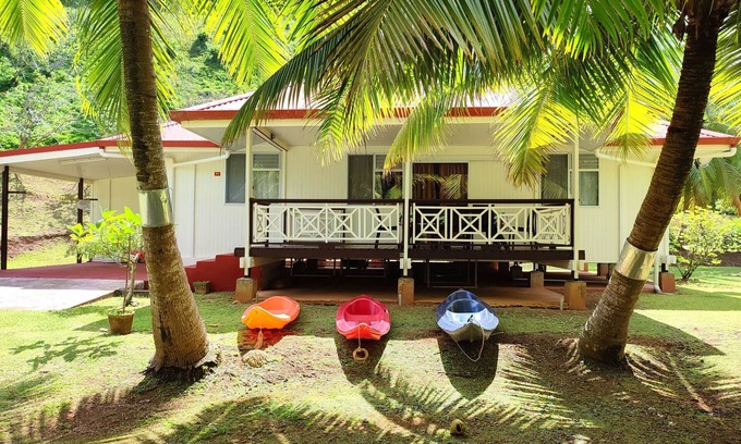 Huahine Ski Chalet | Indulge in Relaxation at HUAHINE - Fare Teakavehere