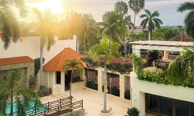 P Chahue Condo | Family-Friendly Condo with Ocean and Mountain Views in Huatulco