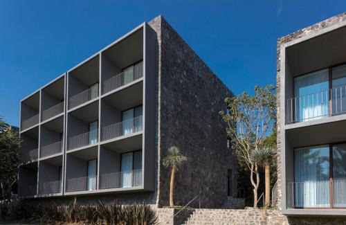 Jiutepec Hotel | Elegant Stay at Huayacán Cuernavaca Curamoria Collection