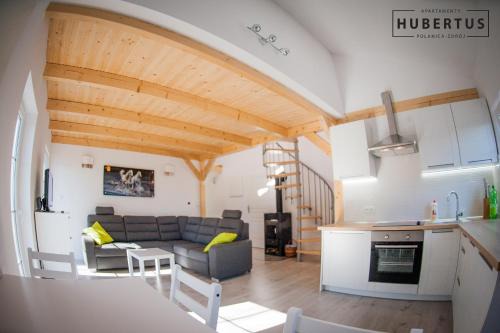 Polanica-Zdroj Apartment | Family-Friendly Hub at Hubertus: Guest Rated 10/10