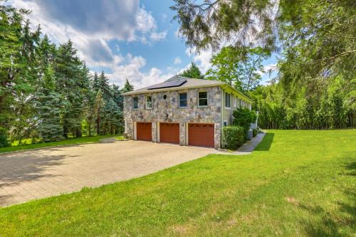 Briarcliff Manor House | Elegant Briarcliff Manor Estate with Hudson River Views