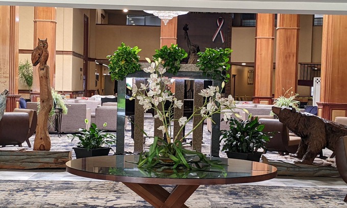 Kerhonkson Hotel | Relax at Hudson Valley Resort with Pool and Family-Friendly Amenities