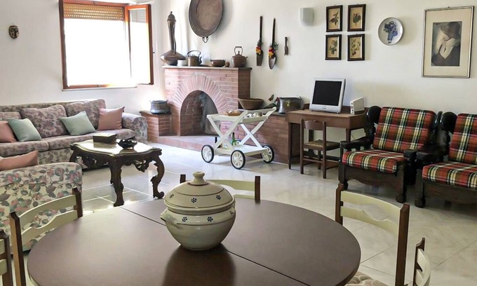 Vico del Gargano Apartment | Inviting Apartment Escape in SAN MENAIO (FG)