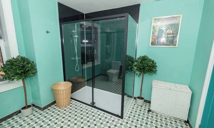 Scarborough Apartment | Unforgettable Sea View Apartment in Scarborough - Pet Friendly