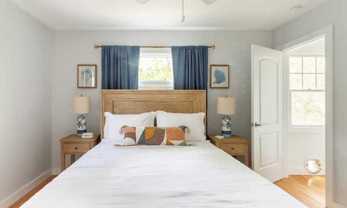 Hampton Bays House | Spacious Newly Renovated Home Near All Hamptons Attractions