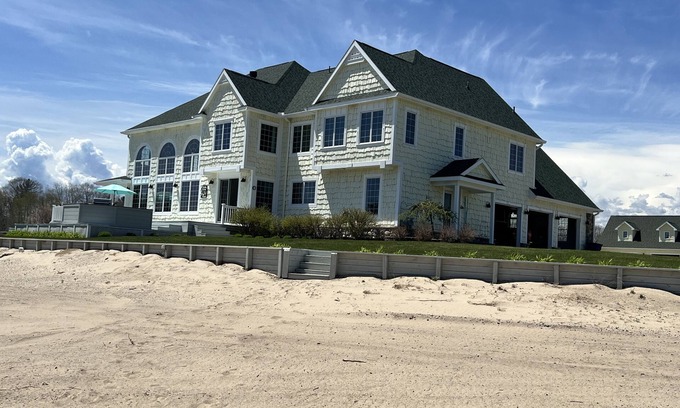 Oscoda House | Idyllic Cape Cod Home on Sandy Beach at Cedar Lake MI