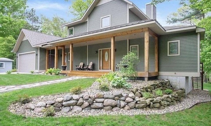 Manistee House | Ideal Bar Lake Retreat with Spa and Ocean View Amenities