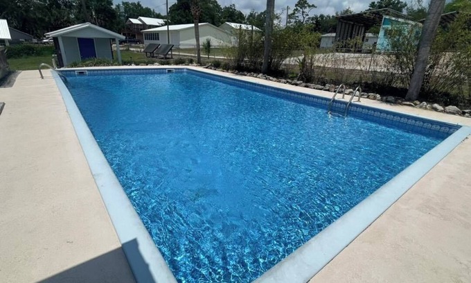 Steinhatchee House | Spacious House with Private Pool - Perfect for Families!