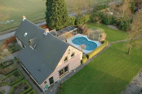 Wouwse Plantage Bed & Breakfast | Exceptional Stay at Huize Ouwervelden with Breakfast Included