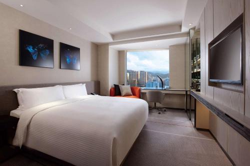 Xinyi Hotel | Discover Humble House Taipei: Family-Friendly Retreat
