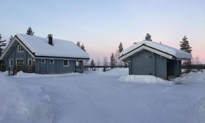 Sodankyla Villa | Guest Rated 9/10: Hunna Hosting with Hot Tub & Family Perks