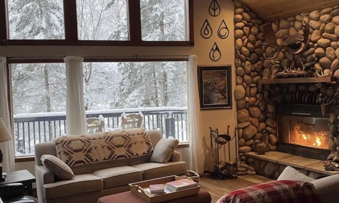Winter Cabin | Experience Summer Vibes at Hunter Lake, Winter WI!