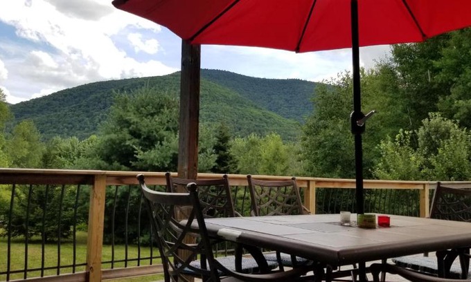 Hunter House | Unforgettable Views at Hunter Mt - Ideal for Families & Pets
