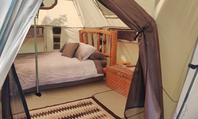 Glacier Country Cabin | Experience Glamping at Hunter's Glade Near Quinn’s Hot Springs