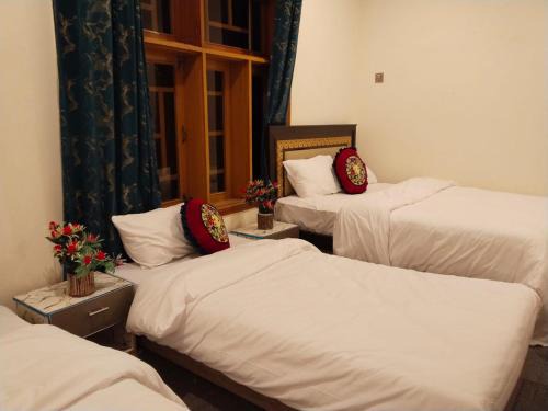 Hunza Apartment | Hunza Karim abad