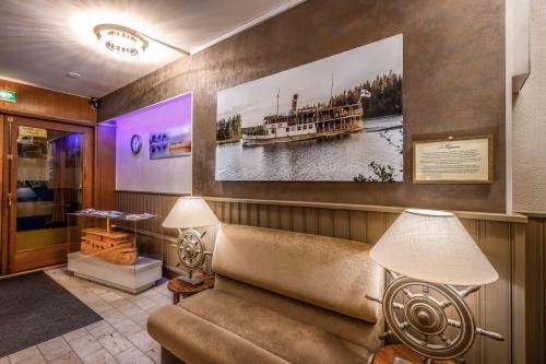 Virrat Hotel | Relax at Majoitushuoneet Hotelli Tarjanne Virrat - 8.4/10 Rated