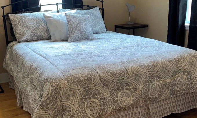 Hurley Apartment | Hurley: Ideal Spot for Hobbies, Events & Family Fun