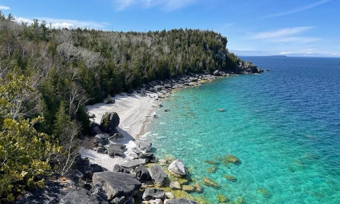 Lion's Head Cabin | Pet-Friendly Huron Retreat Steps from the Beach
