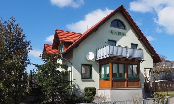 Ahlbeck Apartment | Experience Oceanfront Living at Hus Günter - Apartment Neptun