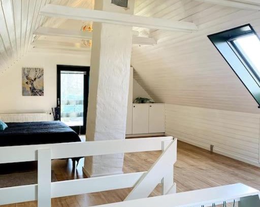 Harlev Villa | Idyllic House by the Forest with Oceanfront Views