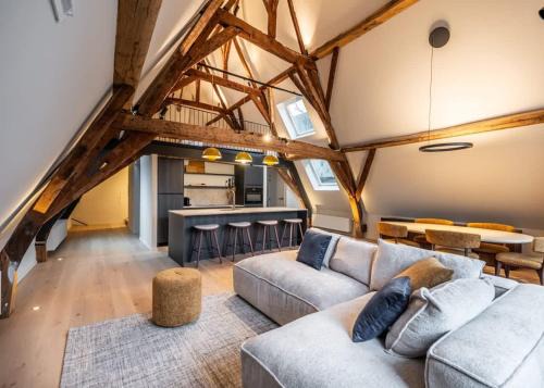 Kunstenkwartier Apartment | Bright City-View Loft with Mezzanine and High Ceilings