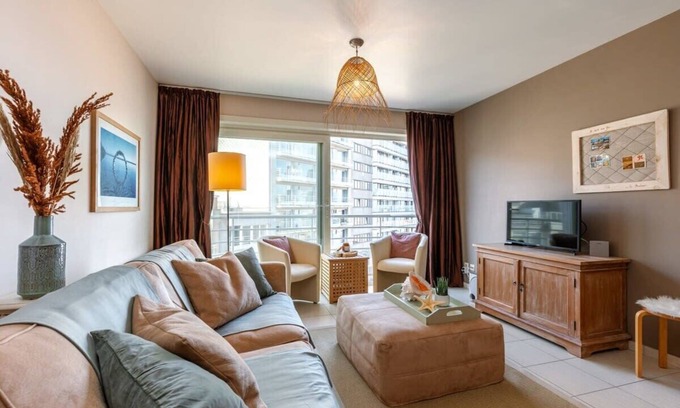Middelkerke House | Cozy Apartment with Lateral Sea View & Exceptional Amenities