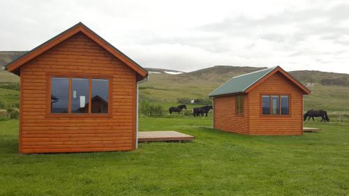 Hvammstangi House | Cozy Hvammstangi Cottages - Pet & Child Friendly Retreat