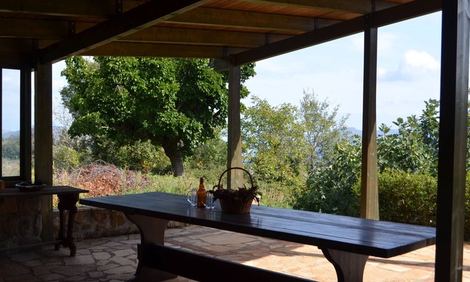 Mesaia Trikala House | Hyas Residence 1: Scenic Mountain Views & Family-Friendly Amenities