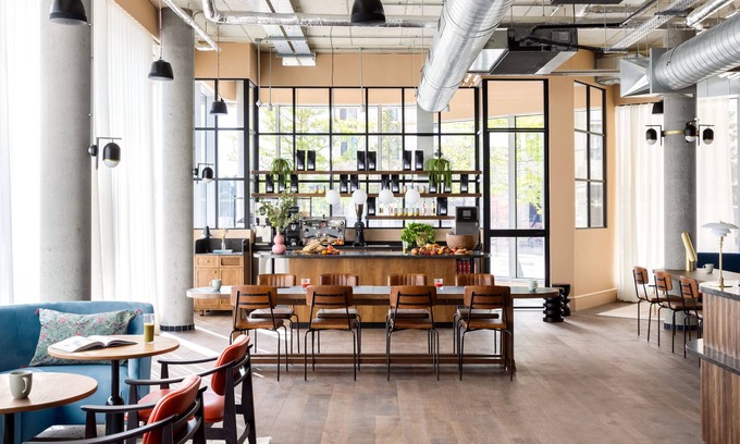 Cambridge Hotel | Explore Hyatt Centric Cambridge: Eco-Friendly 4-Star Stay