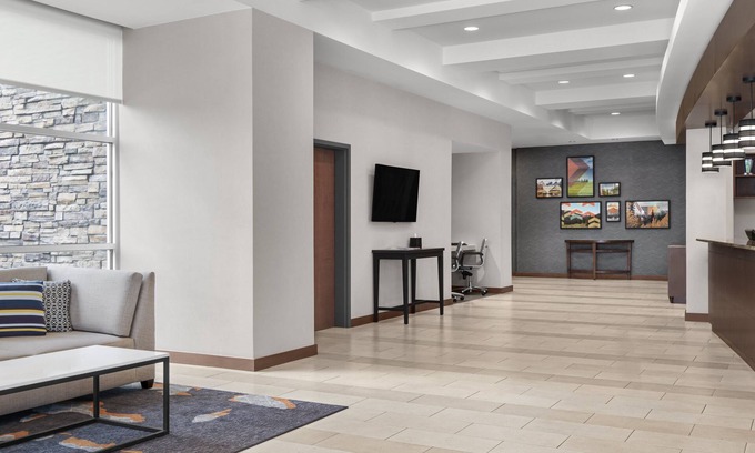 Broomfield Hotel | Discover HYATT house Boulder/Broomfield with Pool & Spa