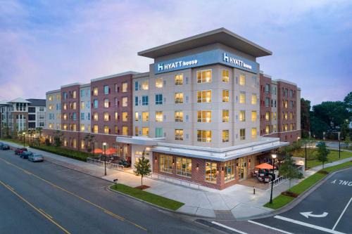 Mount Pleasant Hotel | Ideal Hyatt House Charleston/Mount Pleasant with Ocean Views