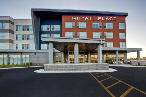 Wichita Hotel | Pet-Friendly Hyatt Place Near Wichita State University