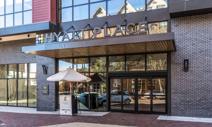 Gainesville Hotel | Eco-Friendly Retreat at Hyatt Place Gainesville Downtown