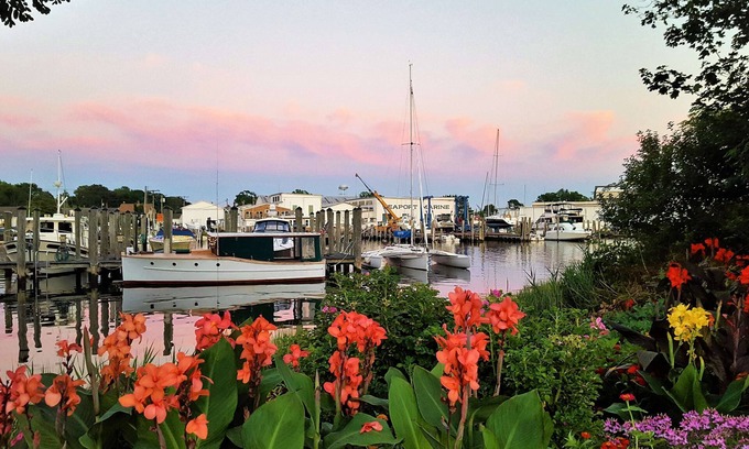 Mystic Hotel | Discover Hyatt Place Mystic: Family-Friendly with Pool