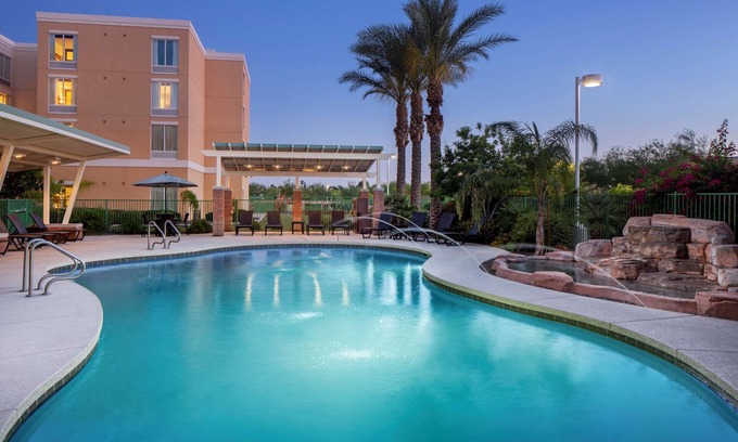 Mesa Grande Hotel | Discover Hyatt Place Phoenix/Mesa - Rated 9.2/10 with Pool