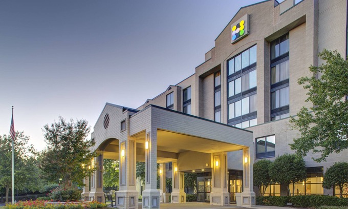 North Chesterfield Hotel | Inviting Hyatt Place Richmond/Arboretum with Pool & Spa