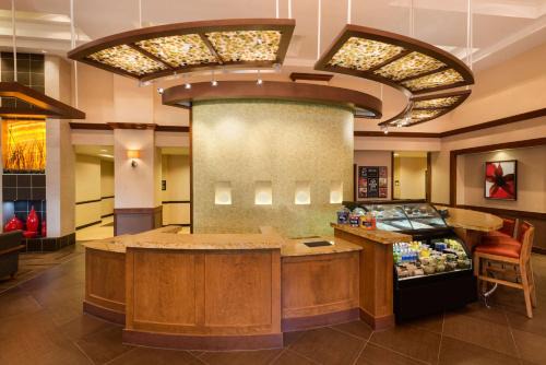 Woodvale Hotel | Pet-Friendly Retreat at Hyatt Place Richmond Chester