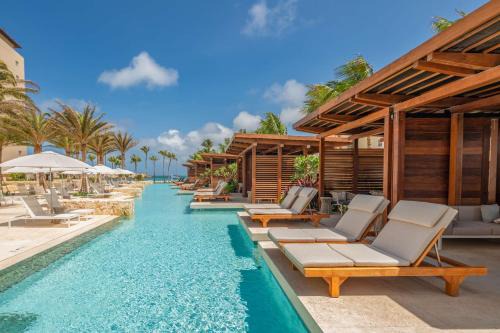Palm Beach Resort | Experience the Hyatt Regency Aruba Resort & Casino Bliss